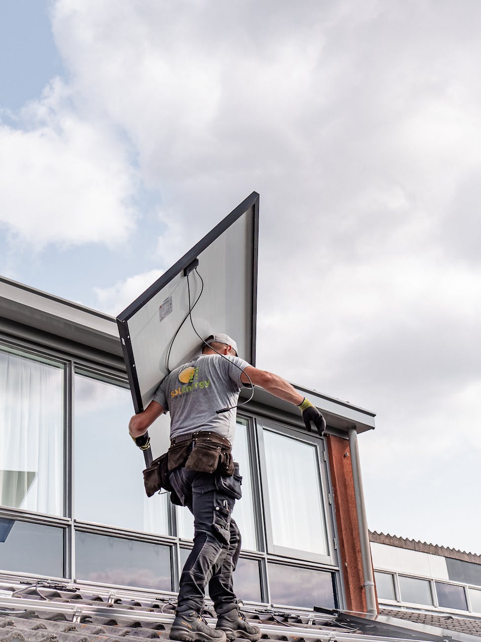 Transform Your Business: Embrace Eco-Friendly Technologies for Cost Savings!